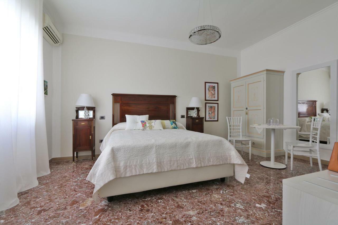 Solidea Bnb Σαλέρνο Εξωτερικό φωτογραφία
